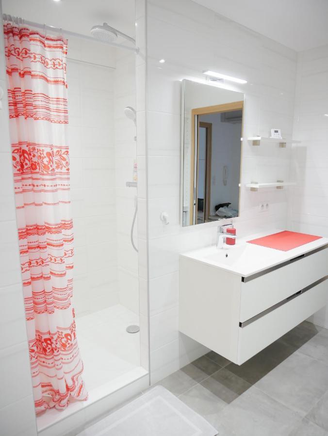 Superbe Appartement En Centre Ville Avec Terrasse Тонон-ле-Бен Экстерьер фото